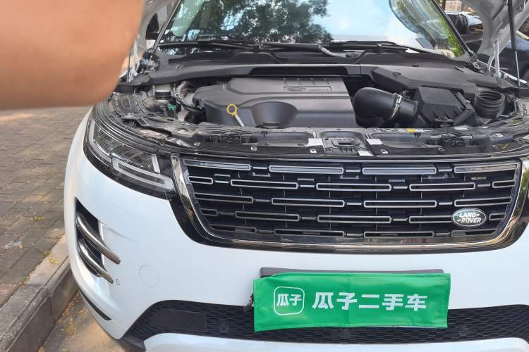 Used Land Rover Range Evoque 2024 Aurora L 249 PS Prestige Light-Chasing Edition Right Front Headlight