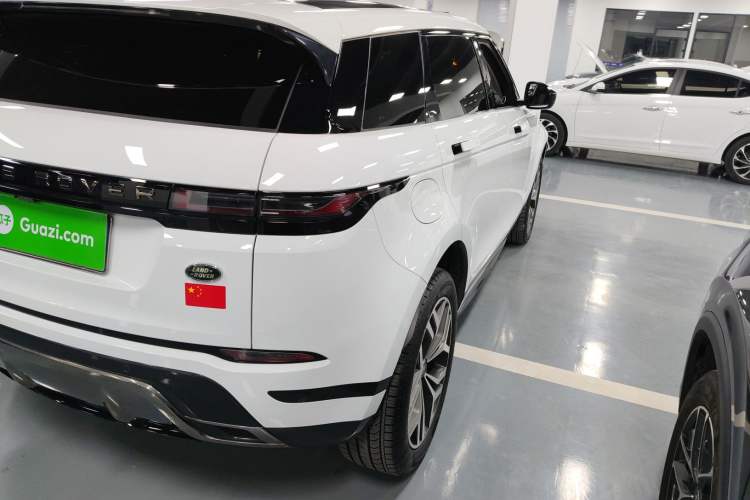 Used Land Rover Range Evoque 2024 Aurora L 249 PS Prestige Light-Chasing Edition Right Rear Taillight