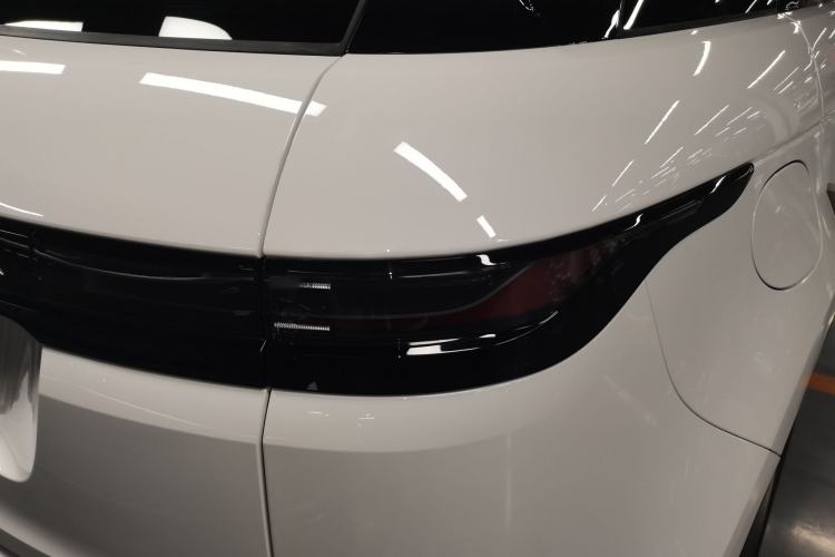 Used Land Rover Range Evoque 2024 Aurora L 249 PS Prestige Light-Chasing Edition Right Rear Taillight