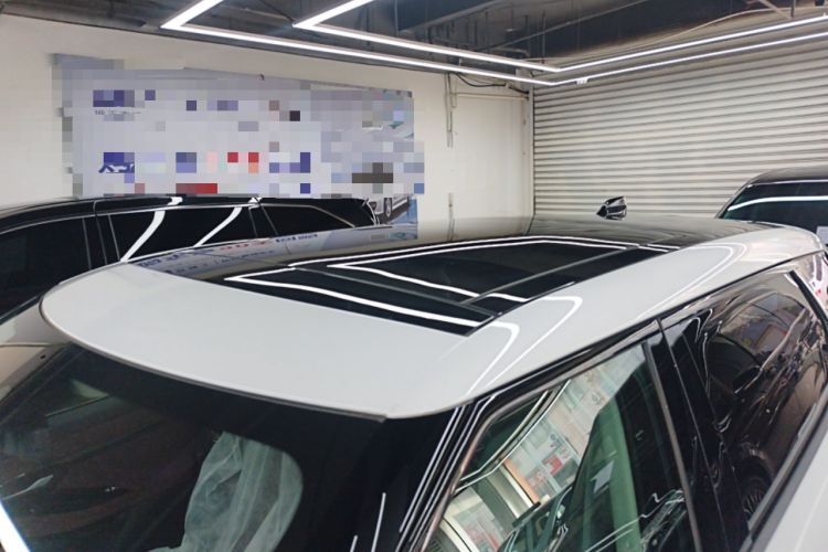 Used Land Rover Range Evoque 2024 Aurora L 249 PS Prestige Light-Chasing Edition Roof