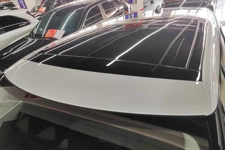 Used Land Rover Range Evoque 2024 Aurora L 249 PS Prestige Light-Chasing Edition Roof