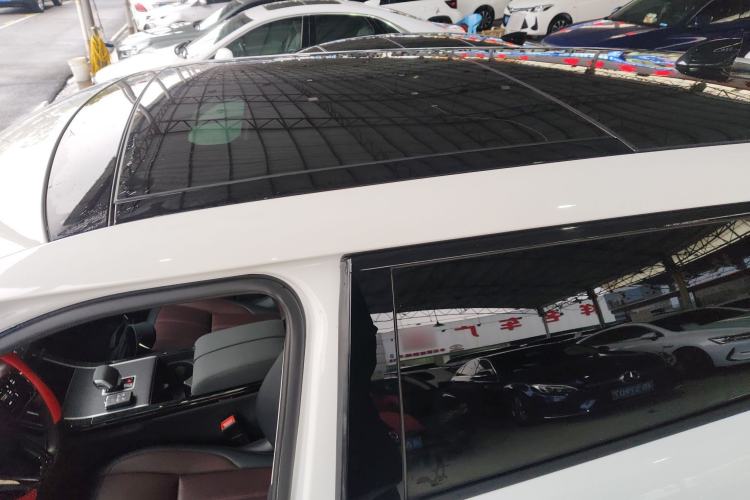 Used Land Rover Range Evoque 2024 Aurora L 249 PS Prestige Light-Chasing Edition Roof
