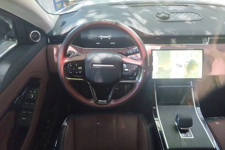 Used Land Rover Range Evoque 2024 Aurora L 249 PS Prestige Light-Chasing Edition Steering Wheel