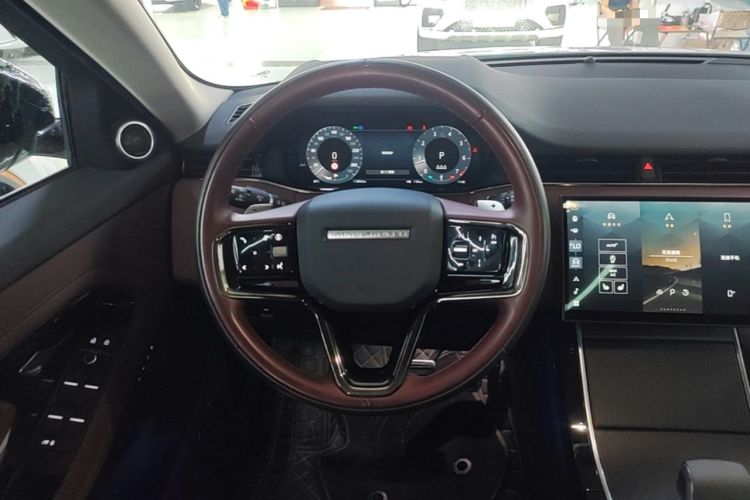 Used Land Rover Range Evoque 2024 Aurora L 249 PS Prestige Light-Chasing Edition Steering Wheel