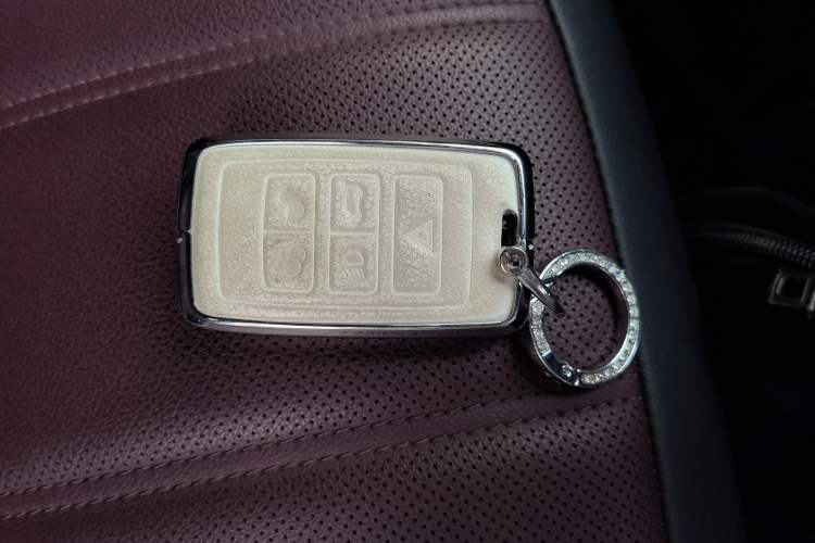 Used Land Rover Range Evoque 2024 Aurora L 249 PS Prestige Light-Chasing Edition Vehicle Key