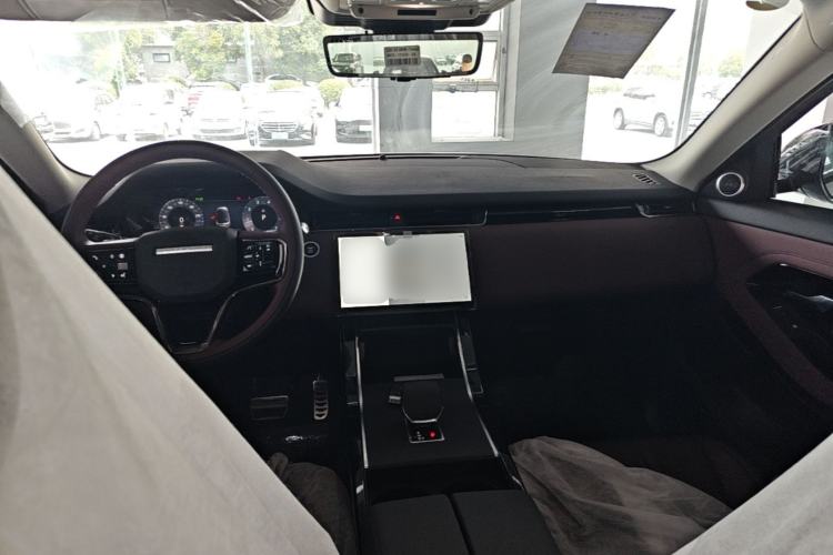 Used Land Rover Range Evoque 2026 Model Range Rover Velar L SE Center Console