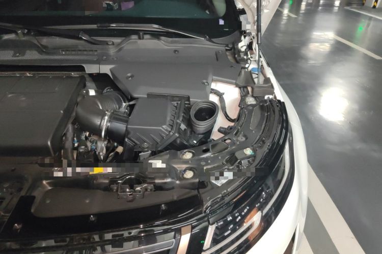 Used Land Rover Range Evoque 2026 Model Range Rover Velar L HSE Engine Bay Left