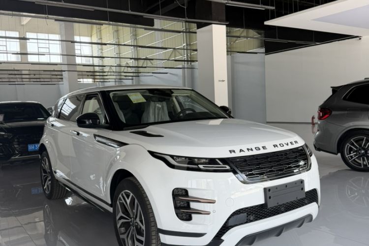 Used Land Rover Range Evoque 2026 Model Range Rover Velar L SE Exterior 1