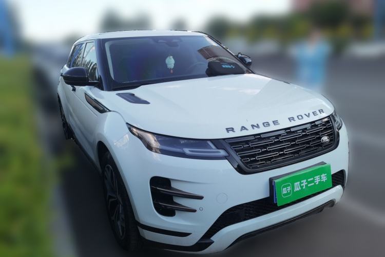 Used Land Rover Range Evoque 2026 Model Range Rover Velar L SE Front Right 45 Deg