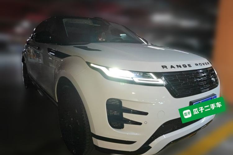 Used Land Rover Range Evoque 2026 Model Range Rover Velar L SE Front Right 45 Deg
