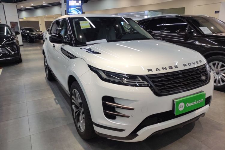 Used Land Rover Range Evoque 2026 Model Range Rover Velar L SE Front Right 45 Deg
