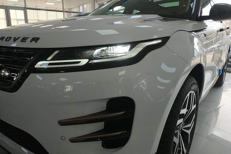Used Land Rover Range Evoque 2026 Model Range Rover Velar L SE Left Front Headlight