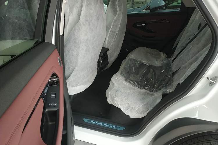 Used Land Rover Range Evoque 2026 Model Range Rover Velar L SE Left Rear Seat
