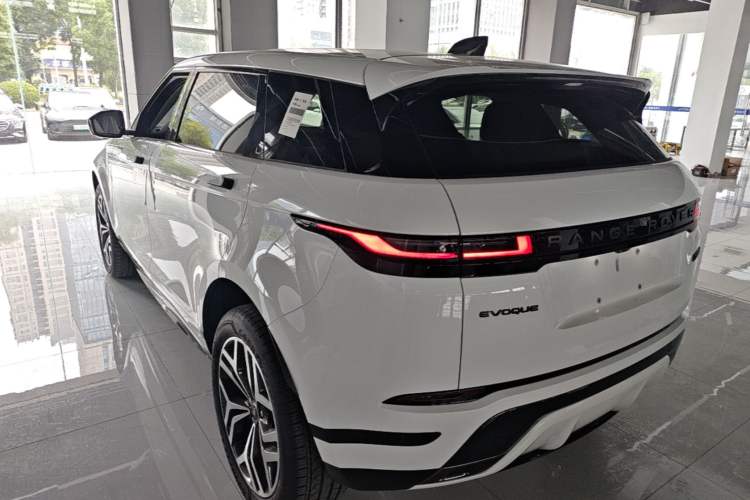 Used Land Rover Range Evoque 2026 Model Range Rover Velar L SE Rear Left 45 Deg