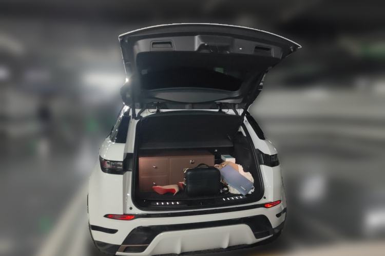Used Land Rover Range Evoque 2026 Model Range Rover Velar L HSE Trunk