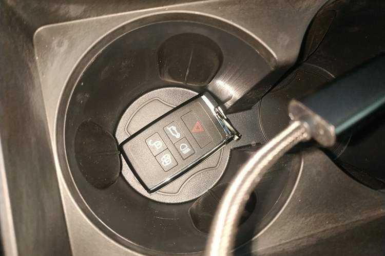 Used Land Rover Range Evoque 2026 Model Range Rover Velar L SE Vehicle Key