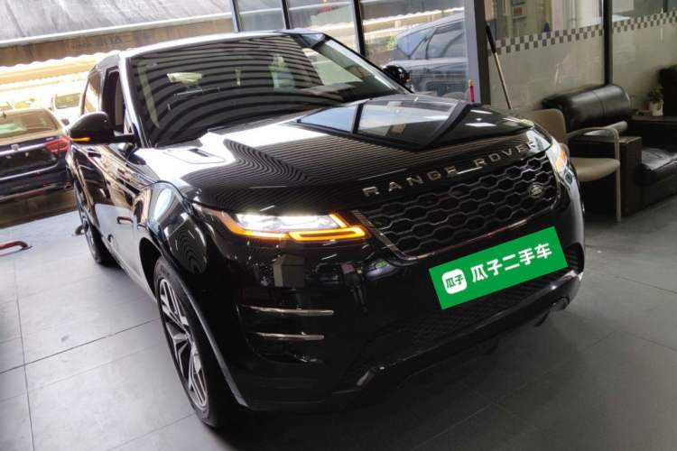 Used Land Rover Range Evoque New Energy 2022 Aurora L P300e Plug-in Hybrid Electric Version Front Right 45 Deg