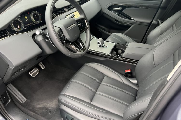 Used Land Rover Range Evoque New Energy 2023 Aurora L P300e Plug-in Hybrid Electric Version Interior 5