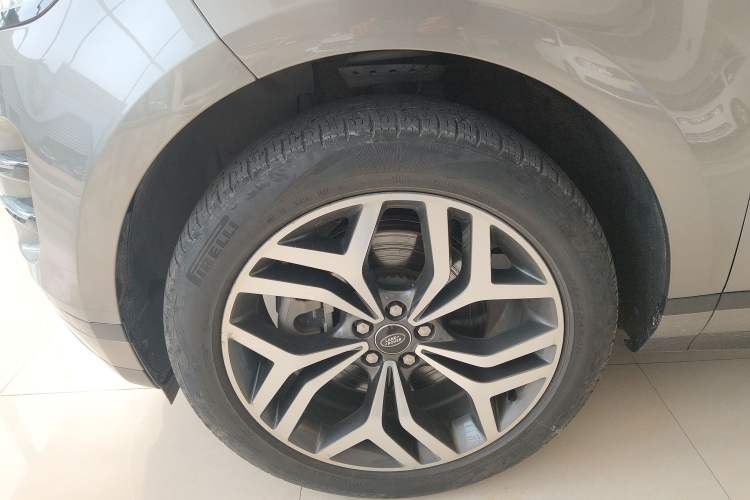 Used Land Rover Range Evoque New Energy 2022 Aurora L P300e Plug-in Hybrid Electric Version Exterior 7