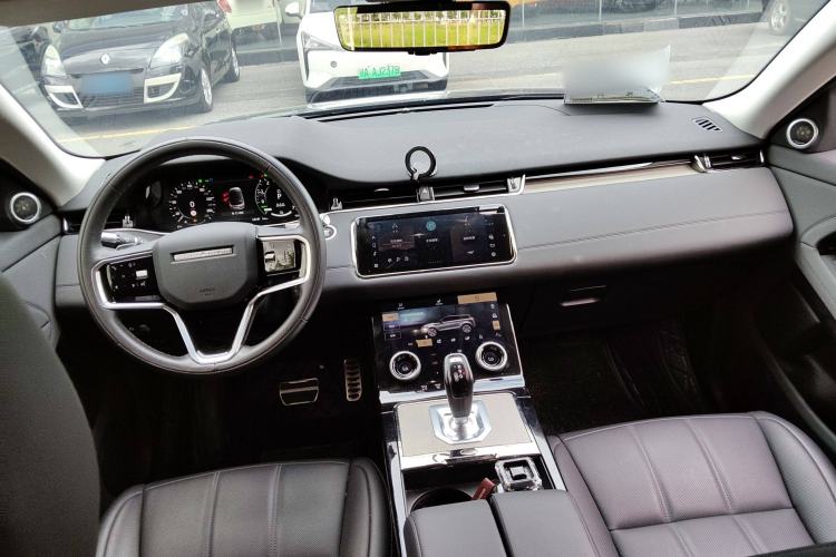 Used Land Rover Range Evoque New Energy 2021 Aurora L P300e Luxury Edition Center Console