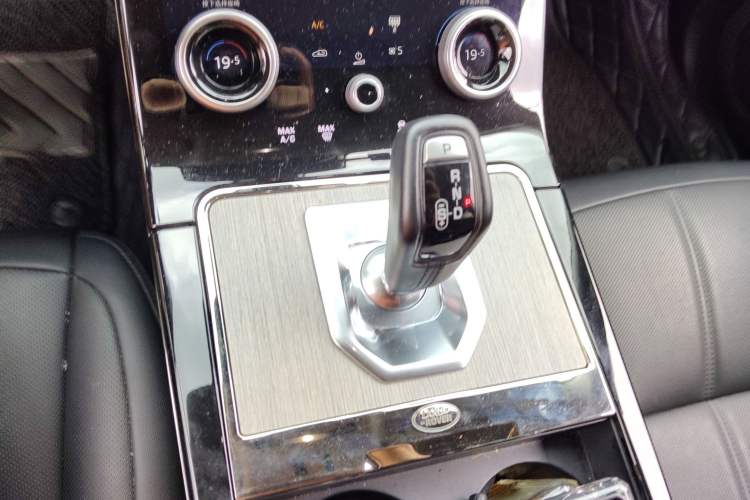 Used Land Rover Range Evoque New Energy 2021 Aurora L P300e Luxury Edition Gear Lever