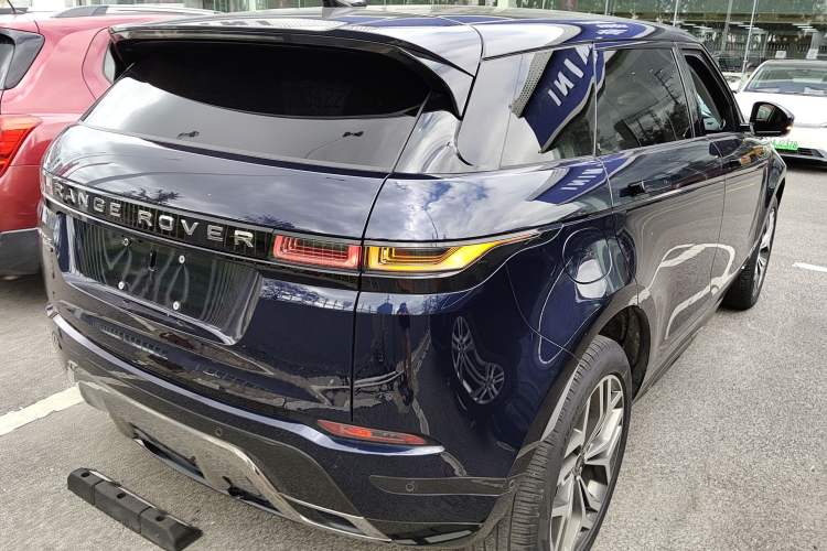 Used Land Rover Range Evoque New Energy 2021 Aurora L P300e Luxury Edition Rear Right 45 Deg