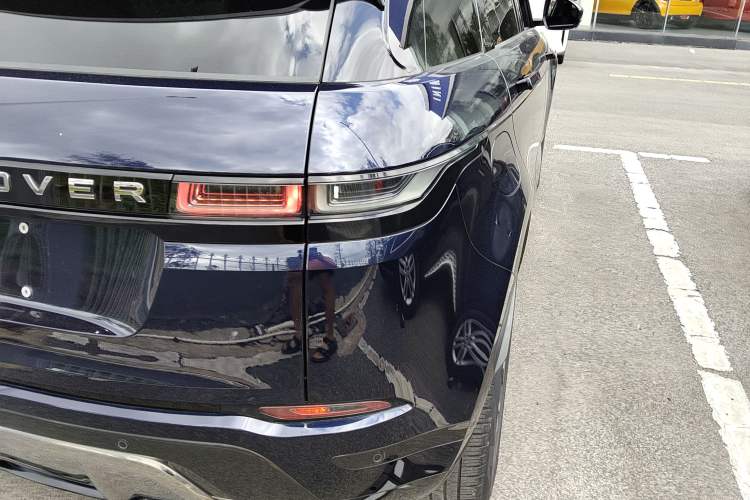 Used Land Rover Range Evoque New Energy 2021 Aurora L P300e Luxury Edition Right Rear Taillight