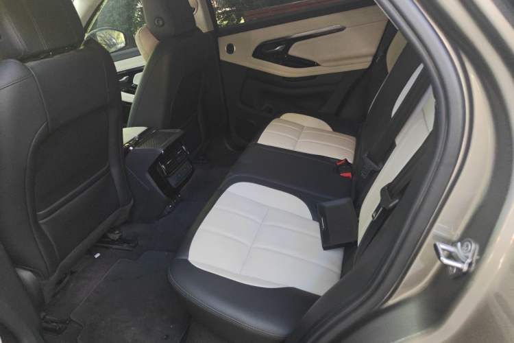 Used Land Rover Range Evoque New Energy 2021 Aurora L P300e Luxury Edition Left Rear Seat