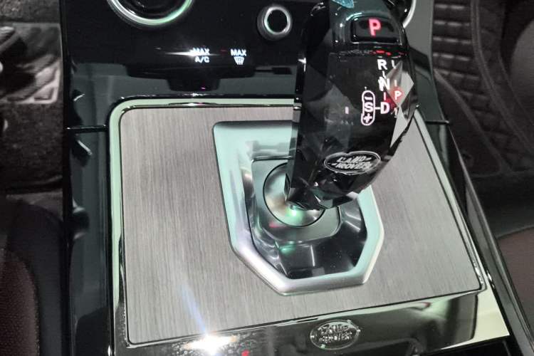 Used Land Rover Range Evoque New Energy 2021 Aurora L P300e Luxury Edition Gear Lever