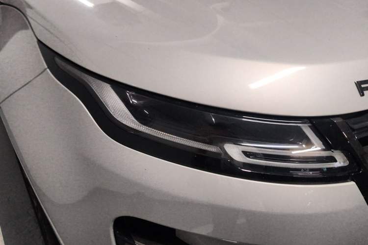 Used Land Rover Range Evoque New Energy 2021 Aurora L P300e Luxury Edition Right Front Headlight