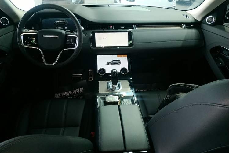 Used Land Rover Range Evoque New Energy 2021 Aurora L P300e Luxury Edition Audio And AC Panel