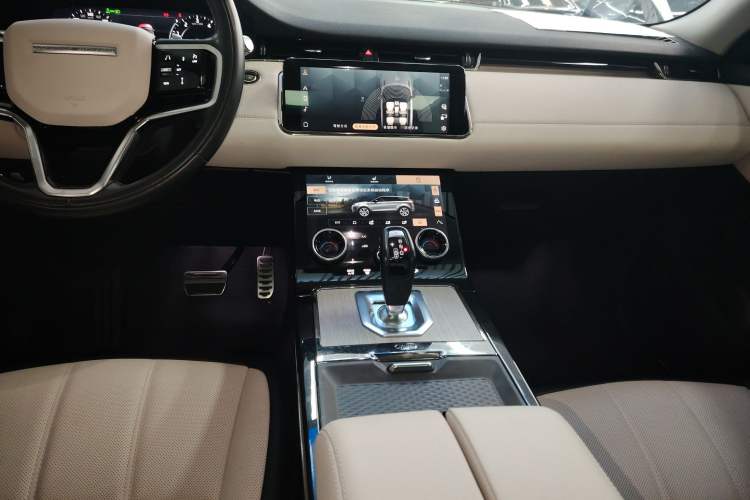 Used Land Rover Range Evoque New Energy 2021 Aurora L P300e Luxury Edition Audio And AC Panel