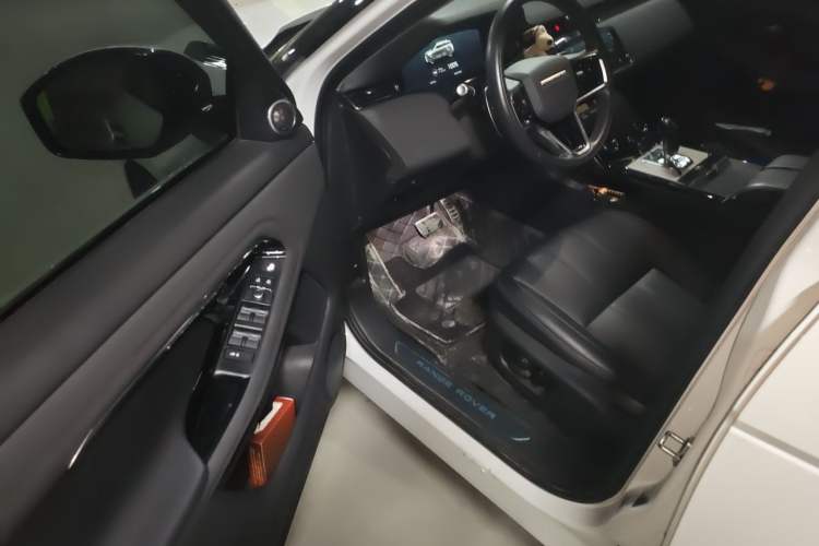 Used Land Rover Range Evoque New Energy 2021 Aurora L P300e Luxury Edition Driver Seat