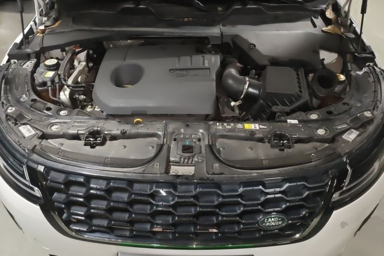 Used Land Rover Range Evoque New Energy 2021 Aurora L P300e Luxury Edition Engine Bay