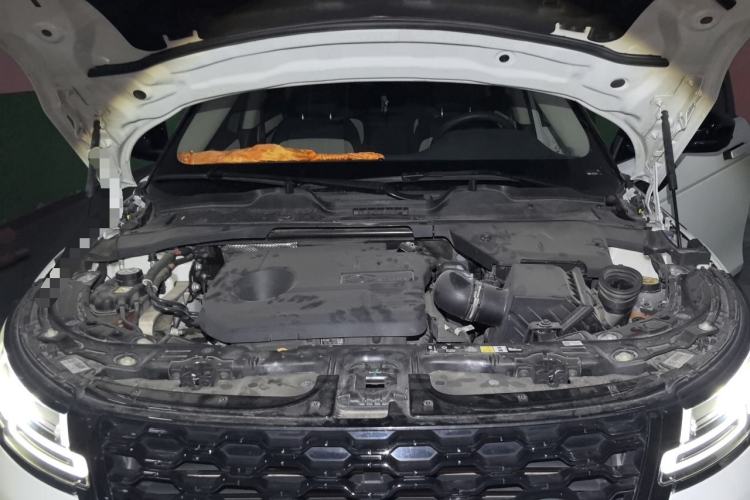 Used Land Rover Range Evoque New Energy 2021 Aurora L P300e Luxury Edition Engine Bay