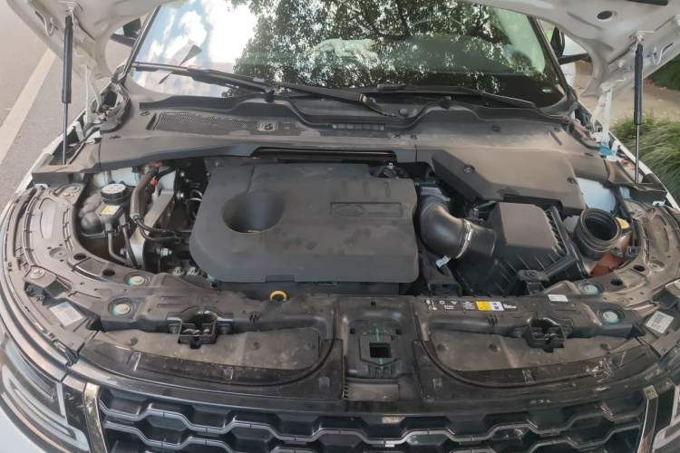Used Land Rover Range Evoque New Energy 2021 Aurora L P300e Luxury Edition Engine Bay