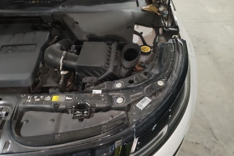 Used Land Rover Range Evoque New Energy 2021 Aurora L P300e Luxury Edition Engine Bay Left