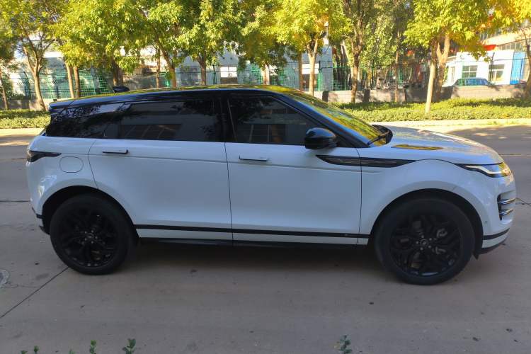 Used Land Rover Range Evoque New Energy 2021 Aurora L P300e Luxury Edition Exterior 2
