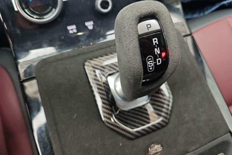 Used Land Rover Range Evoque New Energy 2021 Aurora L P300e Luxury Edition Gear Lever