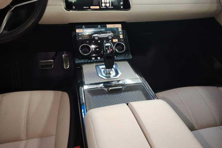 Used Land Rover Range Evoque New Energy 2021 Aurora L P300e Luxury Edition Gear Lever