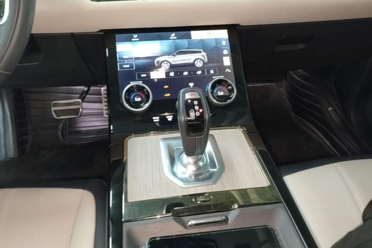 Used Land Rover Range Evoque New Energy 2021 Aurora L P300e Luxury Edition Gear Lever