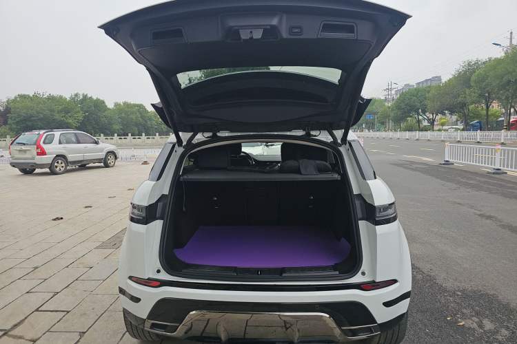 Used Land Rover Range Evoque New Energy 2021 Aurora L P300e Luxury Edition Interior 2