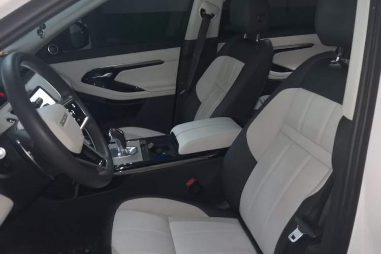 Used Land Rover Range Evoque New Energy 2021 Aurora L P300e Luxury Edition Left Front Seat