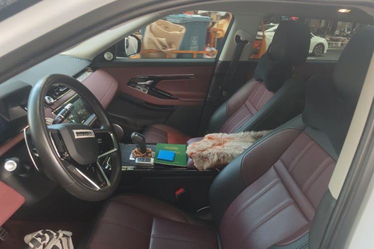 Used Land Rover Range Evoque New Energy 2021 Aurora L P300e Luxury Edition Left Front Seat