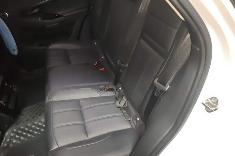 Used Land Rover Range Evoque New Energy 2021 Aurora L P300e Luxury Edition Left Rear Seat