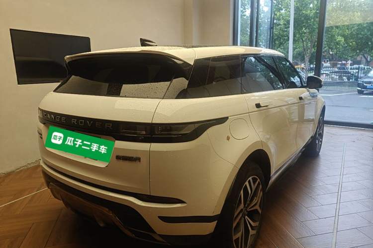 Used Land Rover Range Evoque New Energy 2021 Aurora L P300e Luxury Edition Rear Right 45 Deg