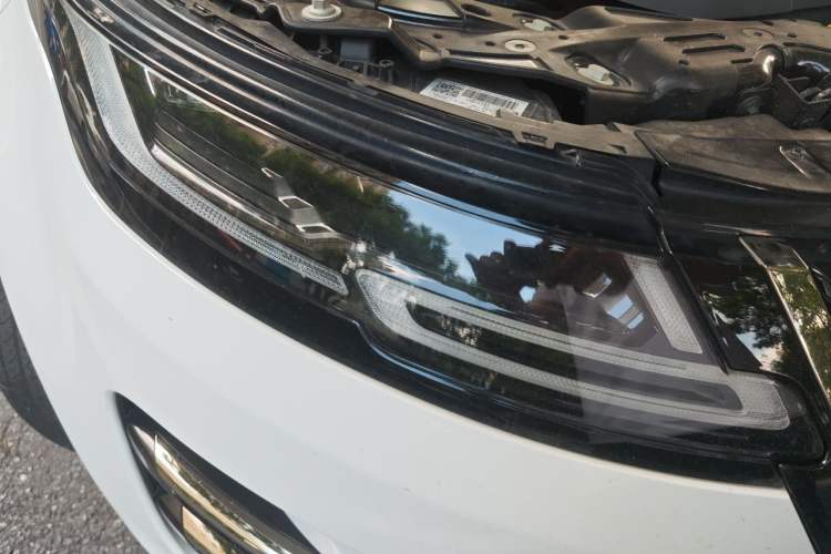 Used Land Rover Range Evoque New Energy 2021 Aurora L P300e Luxury Edition Right Front Headlight