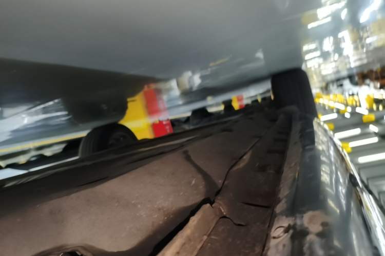 Used Land Rover Range Evoque New Energy 2021 Aurora L P300e Luxury Edition Right Side Sill