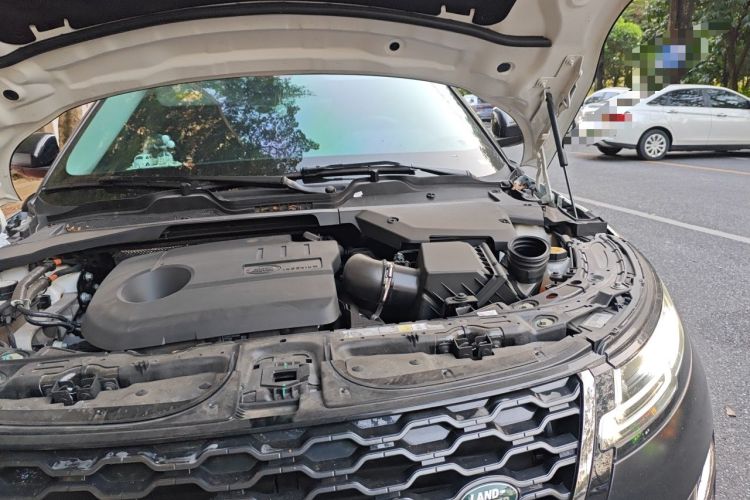 Used Land Rover Range Evoque New Energy 2022 Aurora L P300e Plug-in Hybrid Electric Version Engine Bay Left