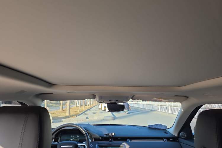 Used Land Rover Range Evoque New Energy 2022 Aurora L P300e Plug-in Hybrid Electric Version Headliner